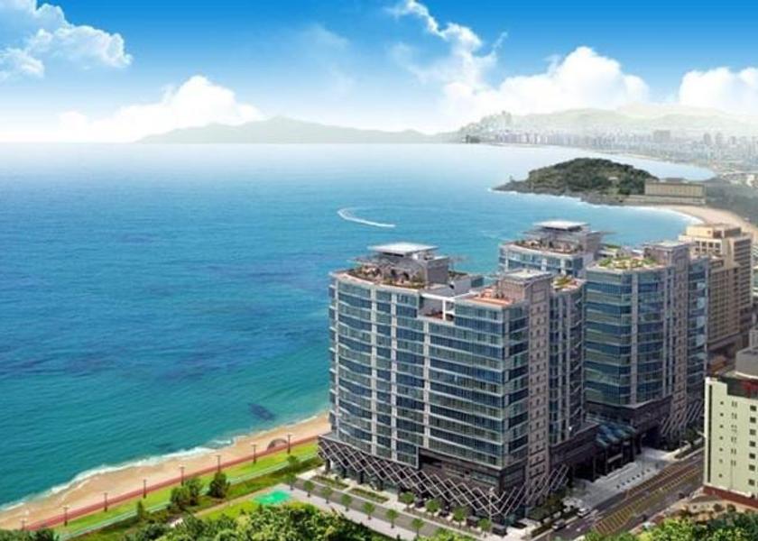  Busan Exterior view