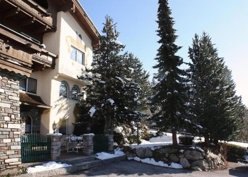 Tyrol Tux Entrance