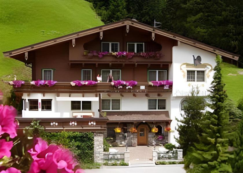 Tyrol Tux Exterior view