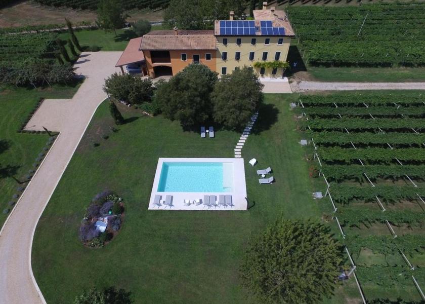 Veneto Sant'Ambrogio di Valpolicella Swimming pool