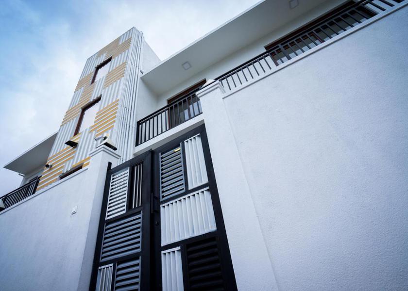 Western Province Mount Lavinia Exterior view