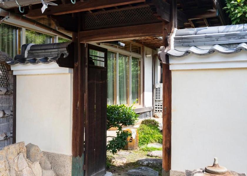 Nara Nara Exterior view