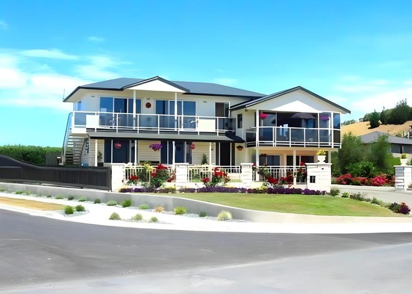 Canterbury Kaikōura Hotel Exterior
