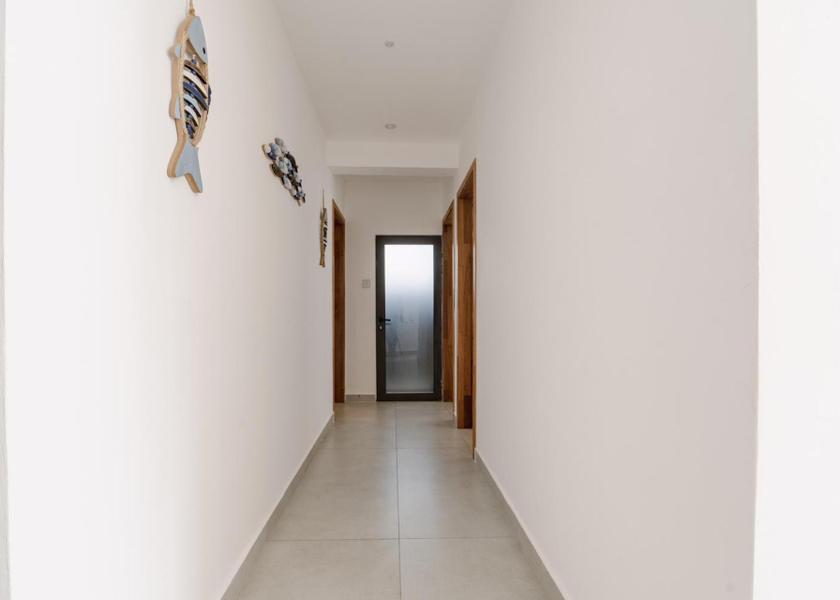 Trou aux Biches Facilities