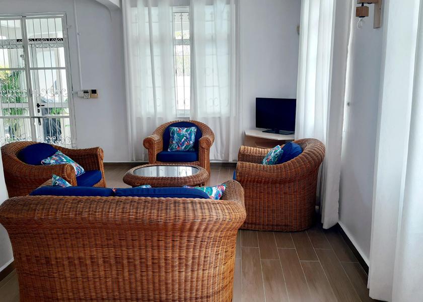 Rivière Noire Flic-en-Flac Family room