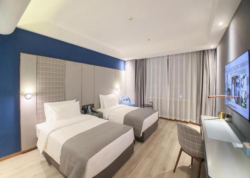 Gansu Zhangye Executive Twin Room