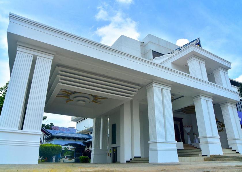 North Western Province Kurunegala Entrance