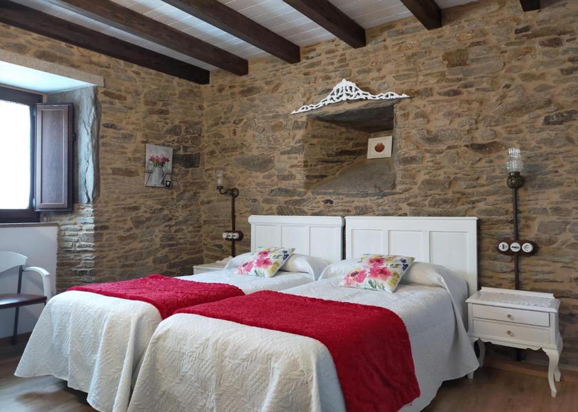 Galicia O Pino Double Room with Private Bathroom