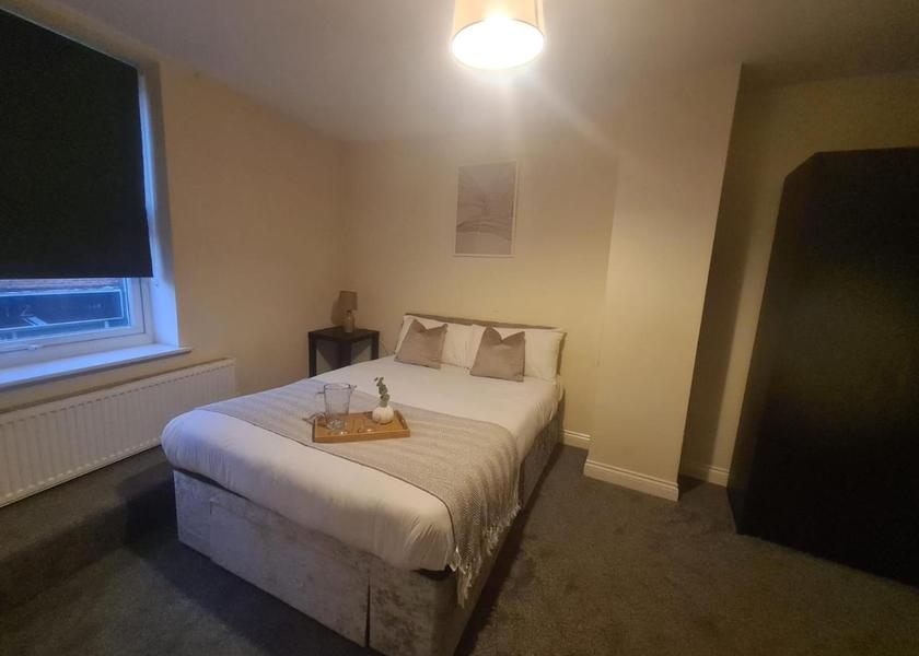 England North Shields Three-Bedroom Apartment
