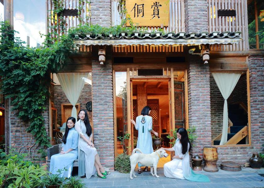 Guizhou Qiandongnan Garden