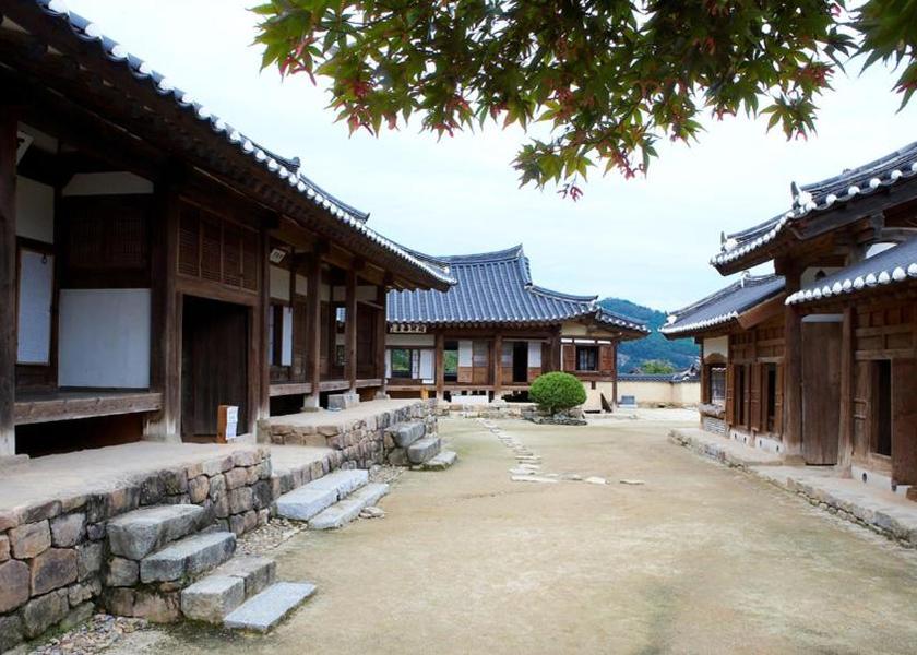 North Gyeongsang Andong Hotel Exterior