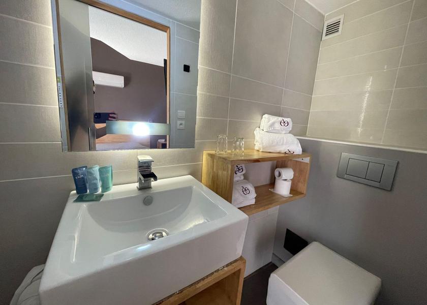 Occitanie Agde Bathroom