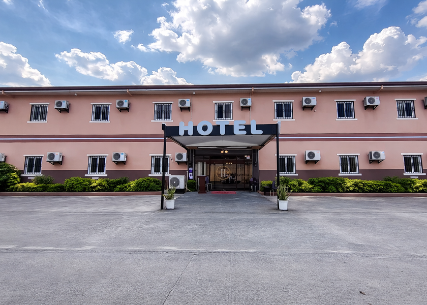 Central Luzon Angeles City Exterior view
