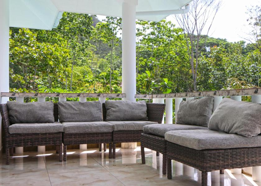 Praslin Island Balcony/terrace