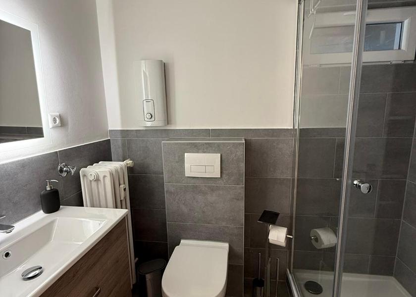 North Rhine-Westphalia Moenchengladbach Apartment - Ground Floor