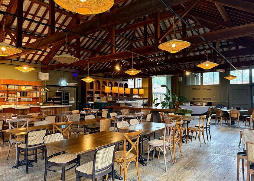 England Waltham Cross Restaurant