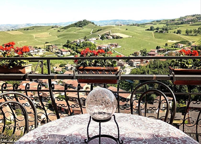 Piedmont Castellinaldo View