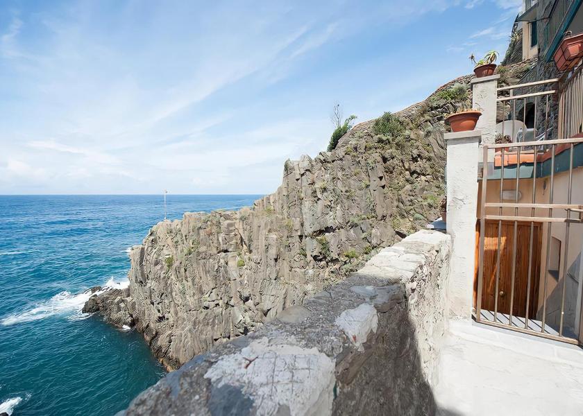 Liguria Riomaggiore Exterior view