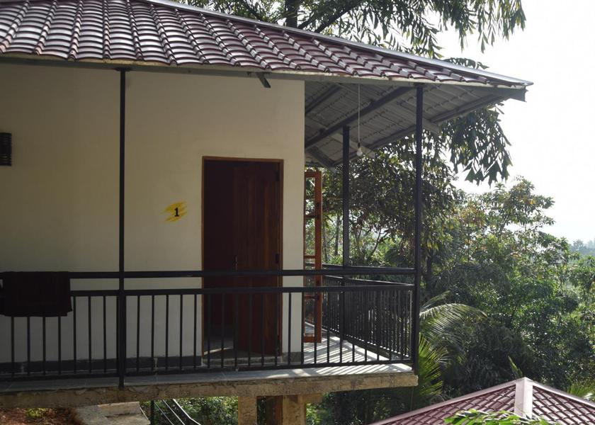 Sabaragamuwa Province Kithulgala Entrance