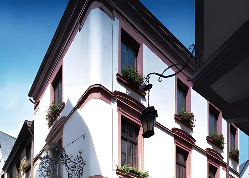 Rhineland-Palatinate Bernkastel-Kues Exterior view