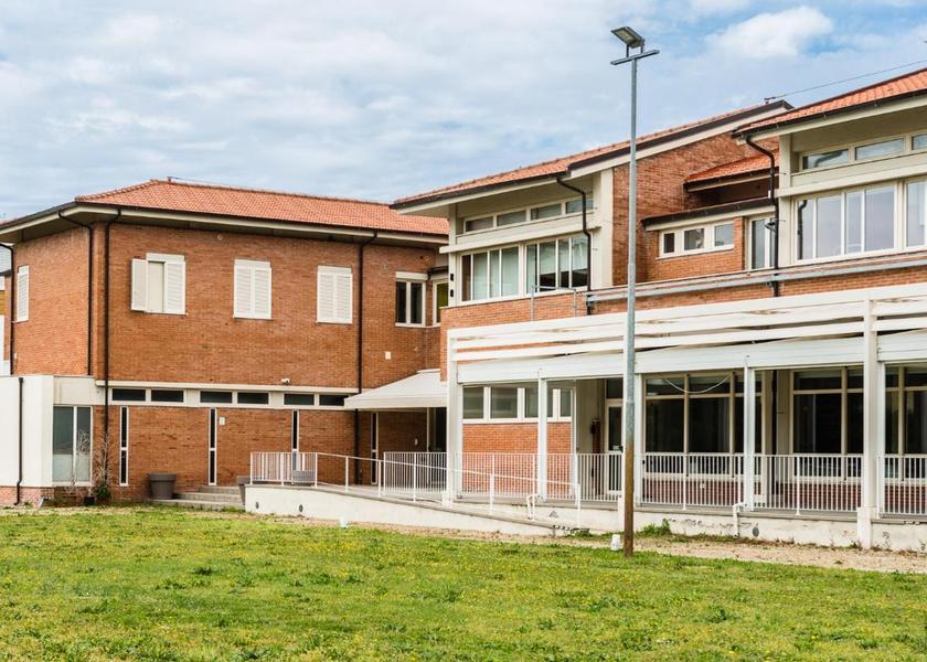 Tuscany Pisa Exterior view