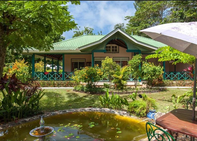  La Digue Garden