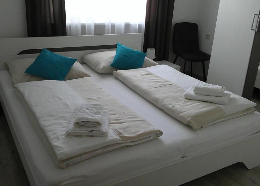 Salzburg State Zell am See Four-Bedroom Apartment