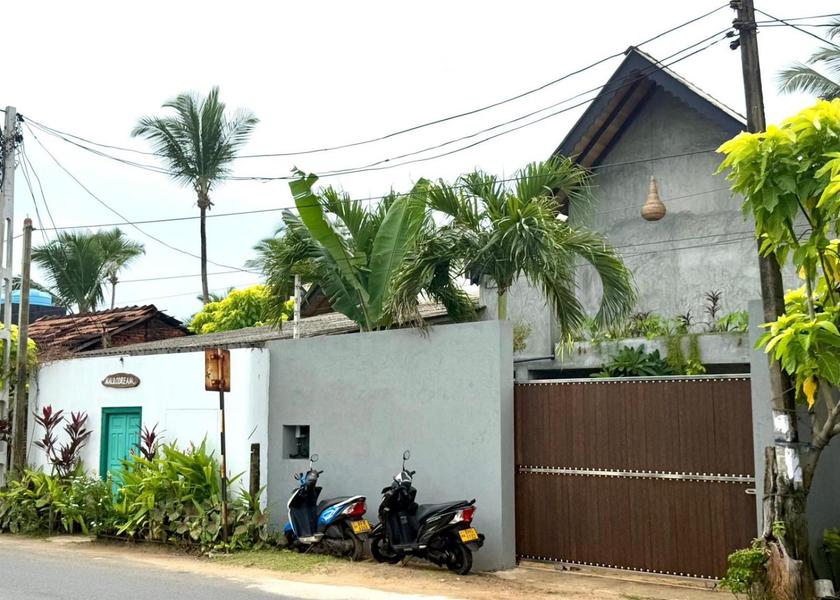 Southern Province Boossa Exterior view