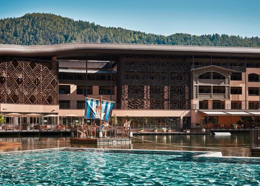 Trentino-Alto Adige Chienes Attractions