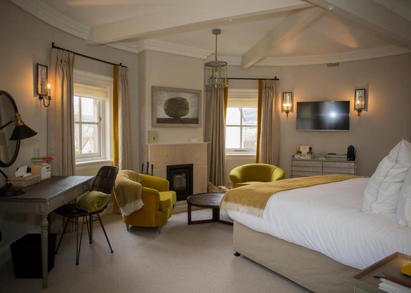 England Stroud Deluxe Double Room