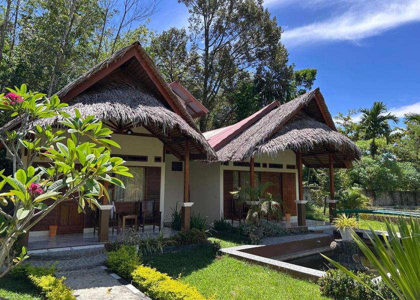 North Sumatra Bohorok Hotel Exterior