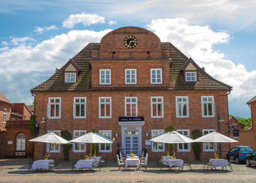 Mecklenburg-West Pomerania Ludwigslust Exterior view