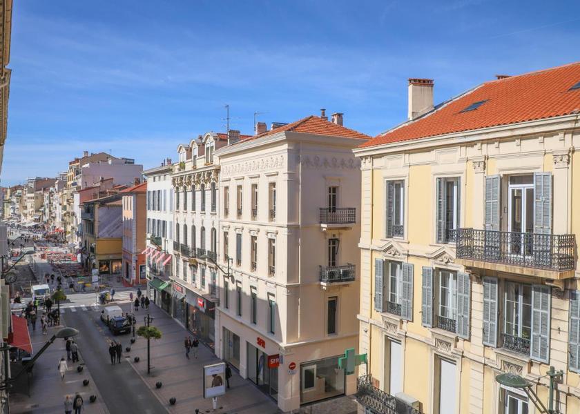 Provence-Alpes-Côte d'Azur Cannes Surrounding environment