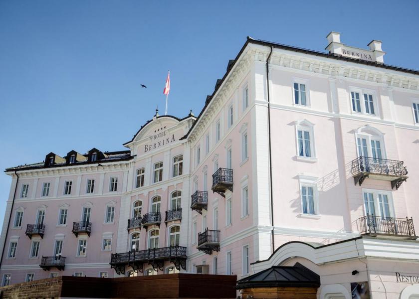 Graubünden Samedan Hotel Exterior