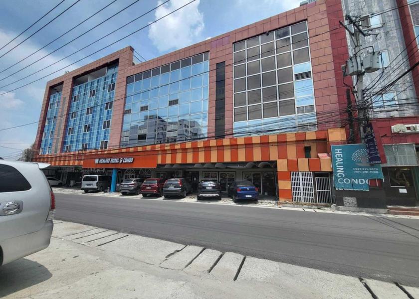 Central Luzon Angeles City Exterior view