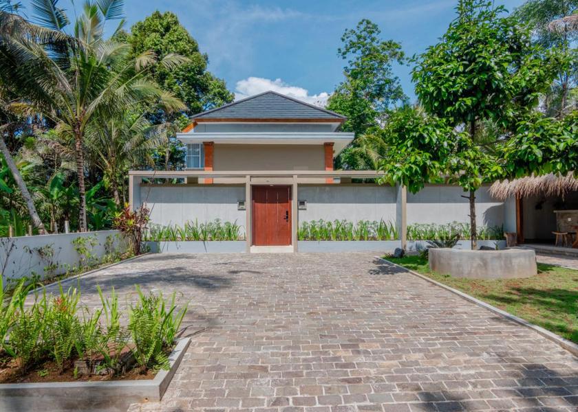 Bali Payangan Entrance
