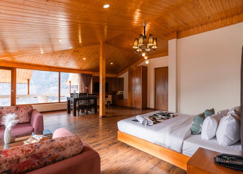 Himachal Pradesh Manali Superior Family Room