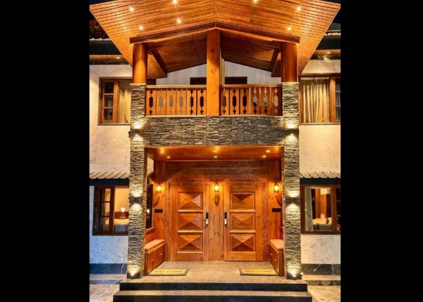 Himachal Pradesh Manali Hotel Exterior