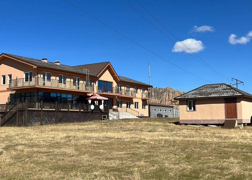  Ulaanbaatar Exterior view