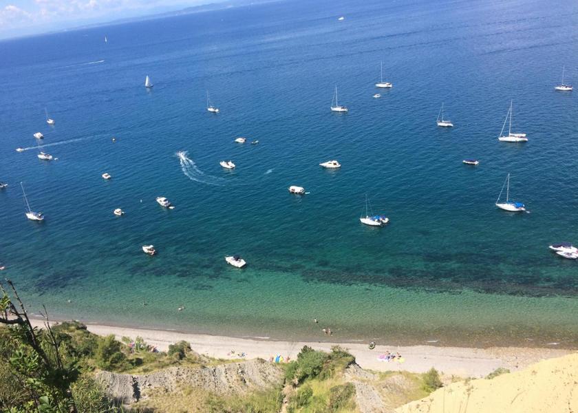  Izola Beach