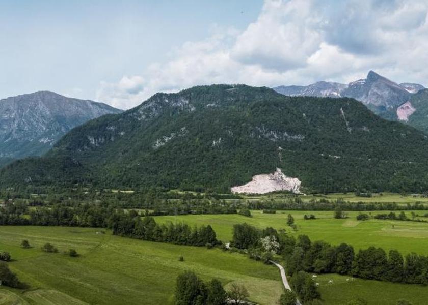  Kobarid Surrounding environment