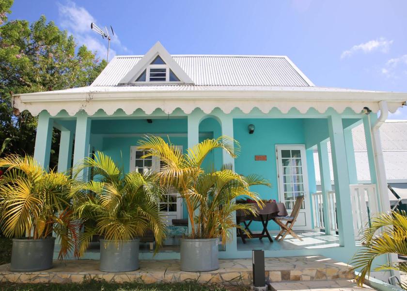 Le Marin Sainte-Anne Hotel Exterior