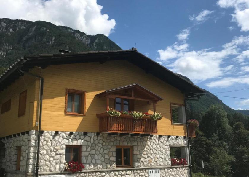  Kamnik Exterior view