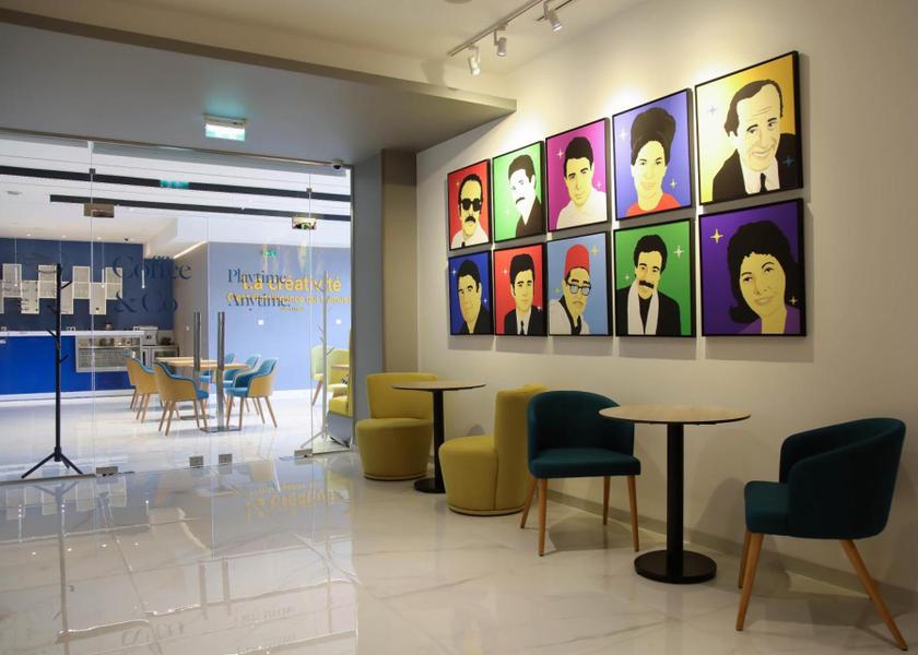  Algiers Lobby