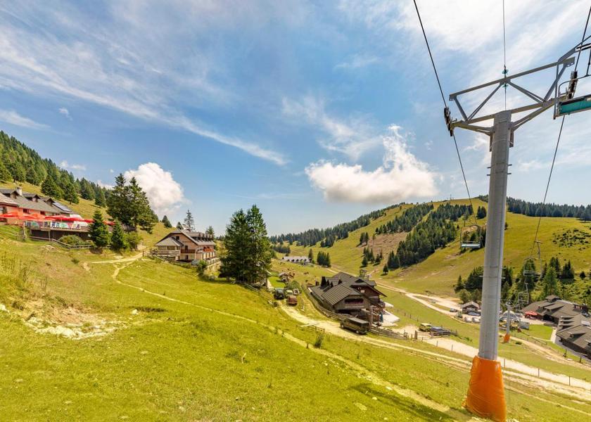  Cerklje na Gorenjskem Surrounding environment