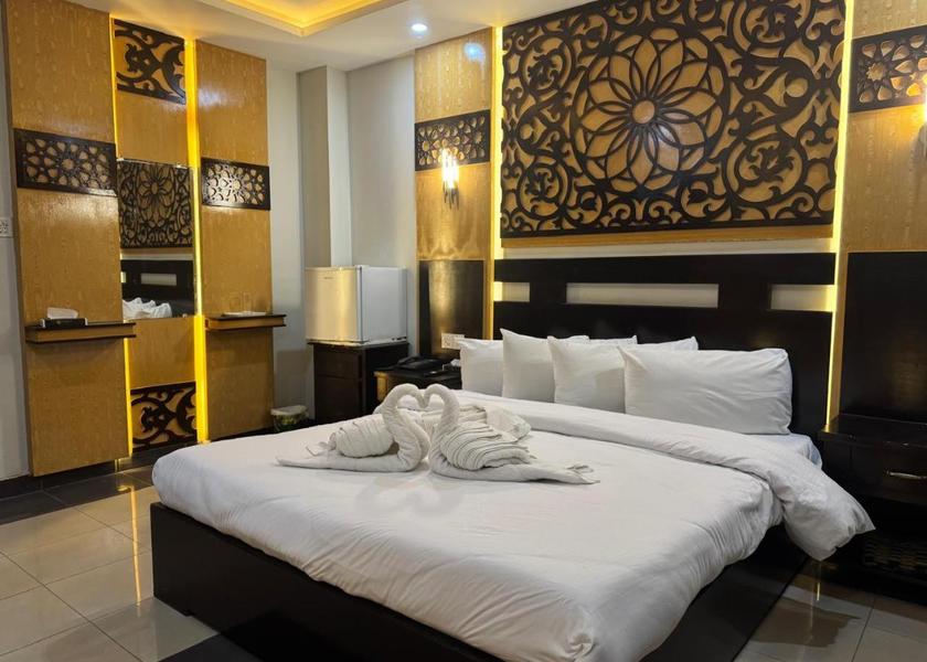 Khyber Pakhtunkhwa Peshawar Budget Double Room