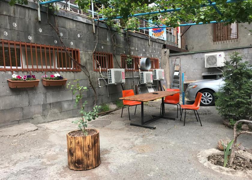  Yerevan Entrance