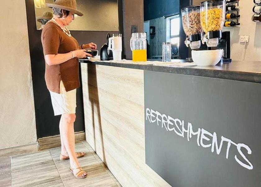 North-West Maun Food and beverages