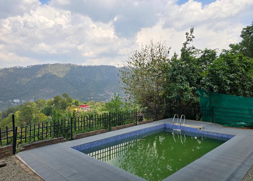 Himachal Pradesh Kasauli Pool