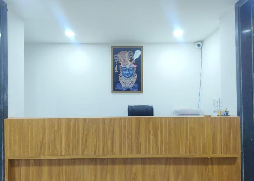 Gujarat Anand Deluxe Room